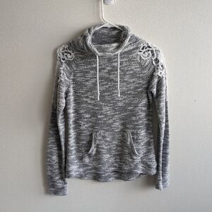 Ardene | Gray sweatshirt with lace shoulder detail | Size XS